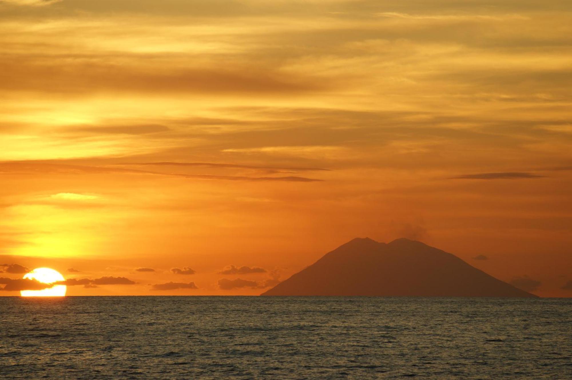 Villino Eleonora Bed & Breakfast ปาร์เกลียา ภายนอก รูปภาพ