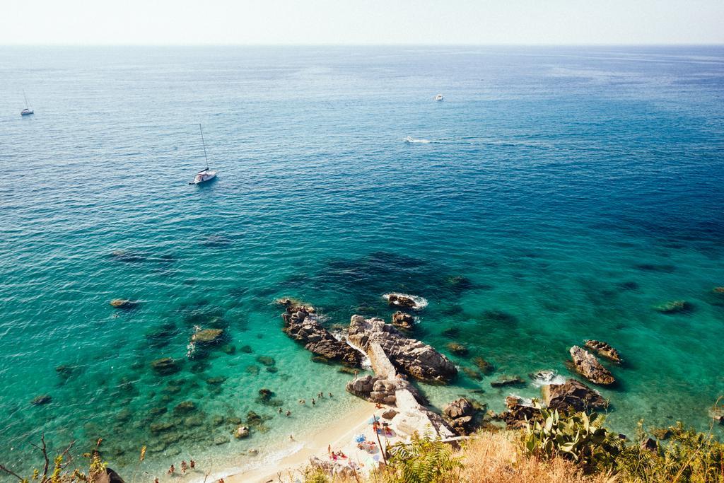 Villino Eleonora Bed & Breakfast ปาร์เกลียา ภายนอก รูปภาพ